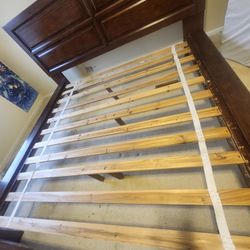 Cal King Wood Bedframe with rails 