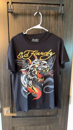 Ed Hardy Graphic T-Shirt with Dragon Design Medium 0237