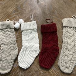 4/pck Various Cable knit stockings
