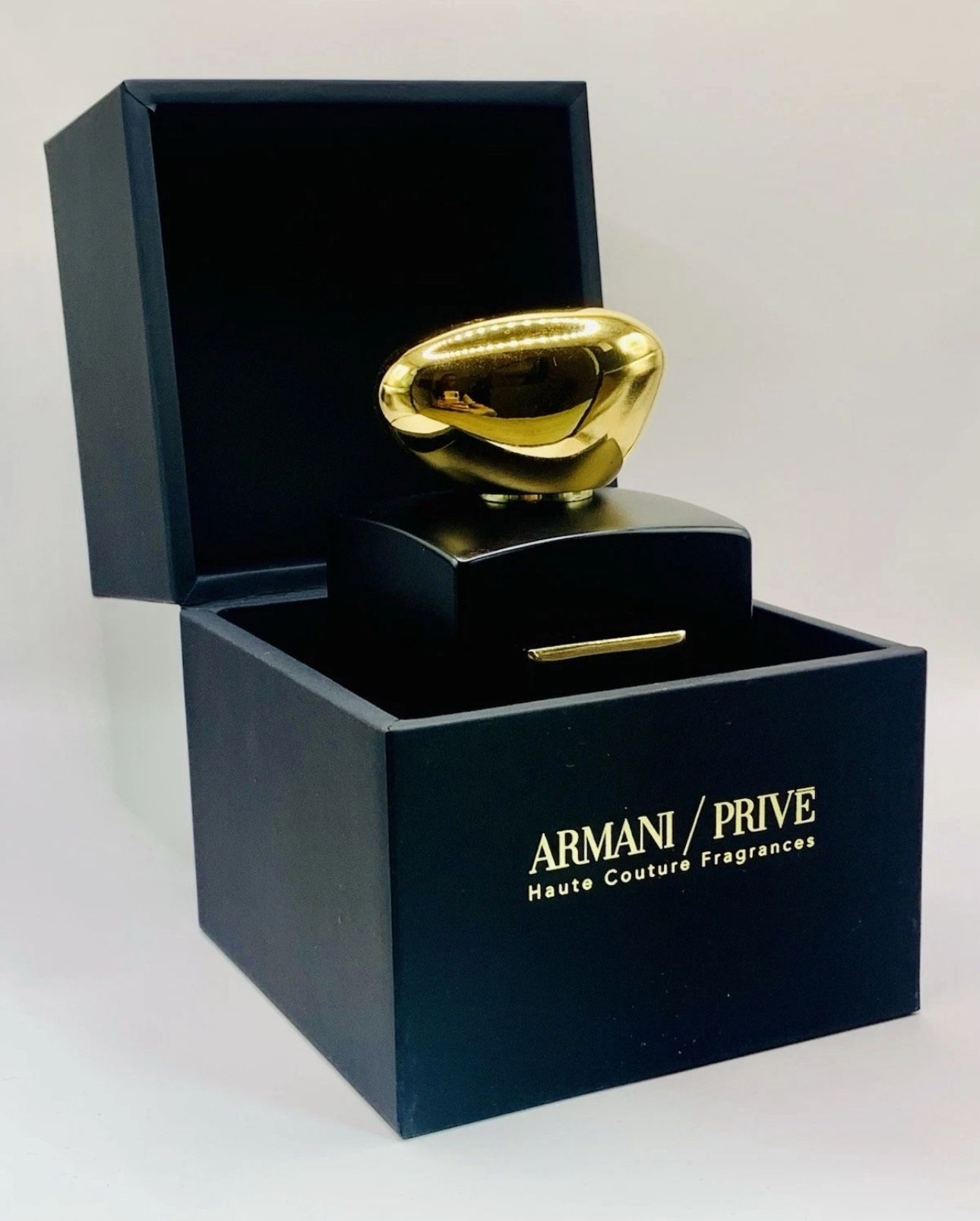 Giorgio Armani Prive Oud Royal Eau de Parfum Intense 3.4 oz./100 ml/ Tester Available Authentic! Retail $400