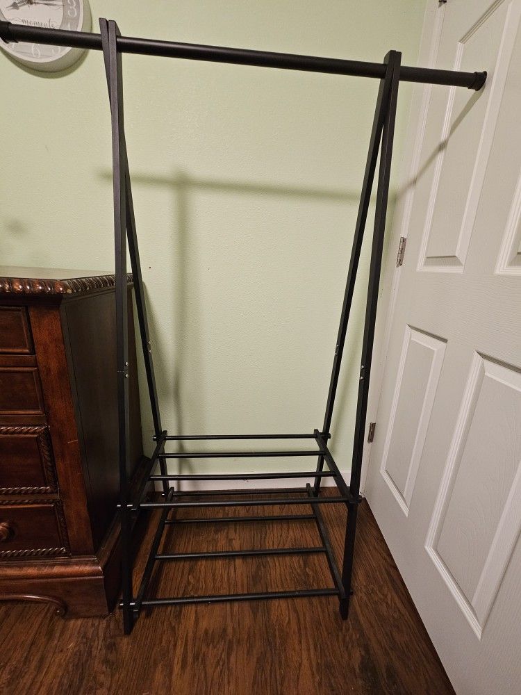 Black Metal Garment Rack