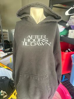 The Weeknd After Hours Till Dawn Tour Graphic Hoodie size large as is condition