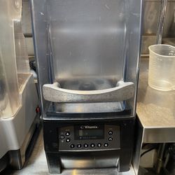 Vitamix Blender Quiet One - 50% off retail price