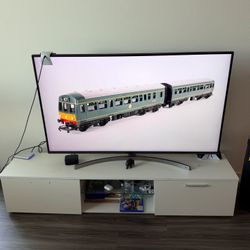 TV Stand / Entertainment Center