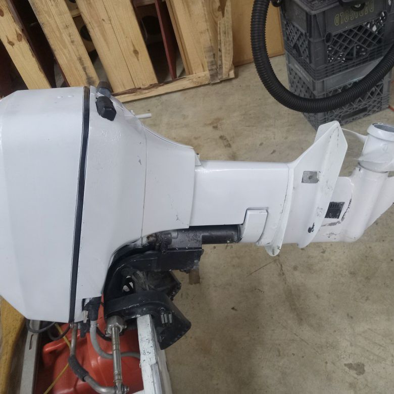 90's Johnson 15hp Outboard