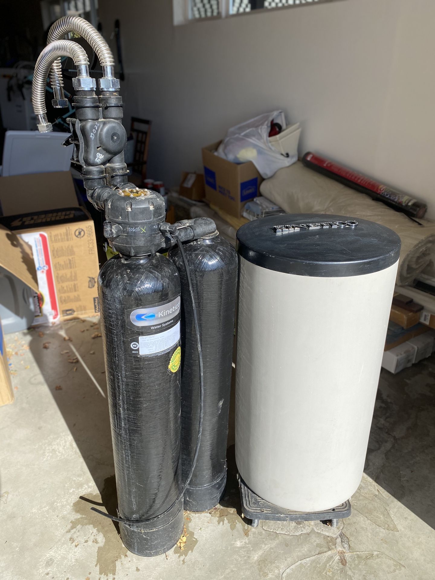 Mach Series 2060S Water Softener System for Sale in Tehachapi