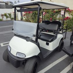 2022 E-Z-GO RXV 4-Passenger Non-Lifted 48-Volt Lithium Street Legal Golf Cart