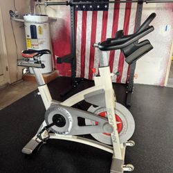 Schwinn Spin Bike (AC Performance Plus Indoor)