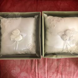 Wedding ring pillows