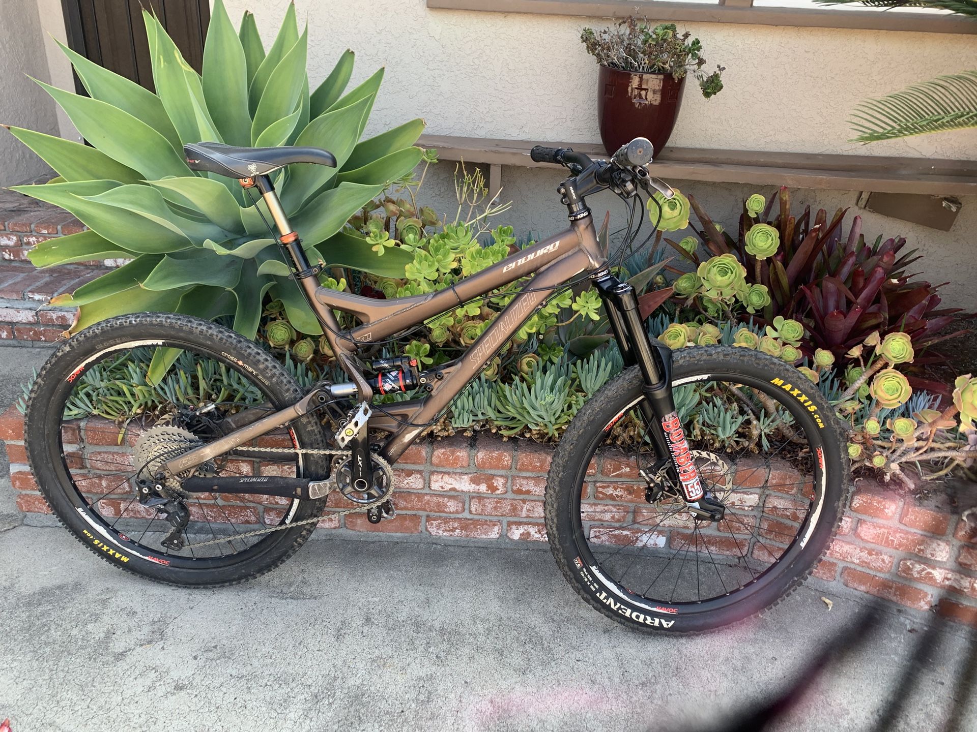 Specialized Enduro Medium