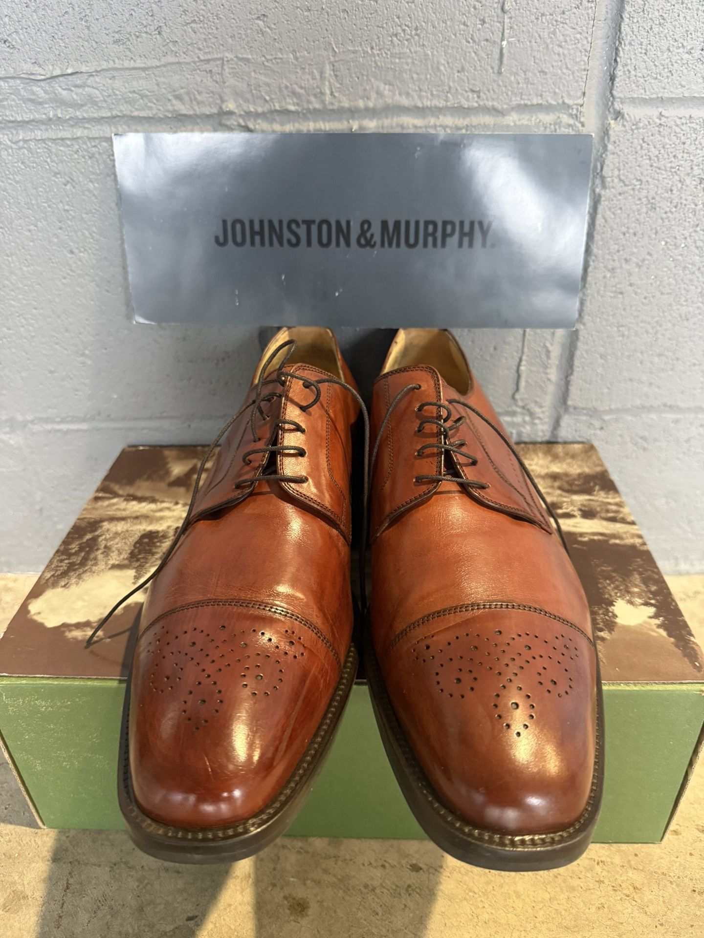 Johnston & Murphy Signature Series Cap Toe Oxford Shoes - Made in Italy - Size 11W