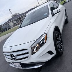 2016 Mercedes-Benz GLA