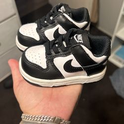 Panda Dunks