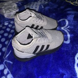 Boys Adidas 5C