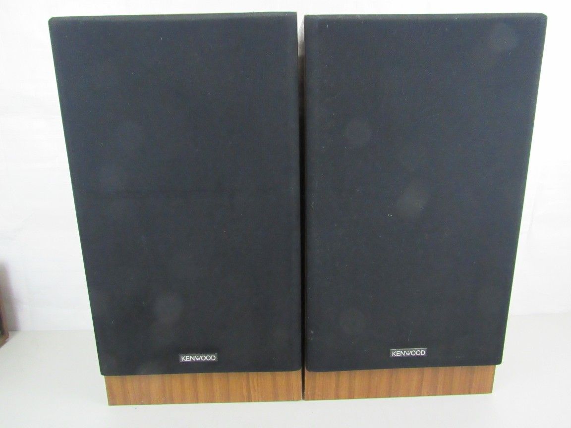 Vintage Kenwood JL-670 140 Watts 3way Stereo Floor Speakers