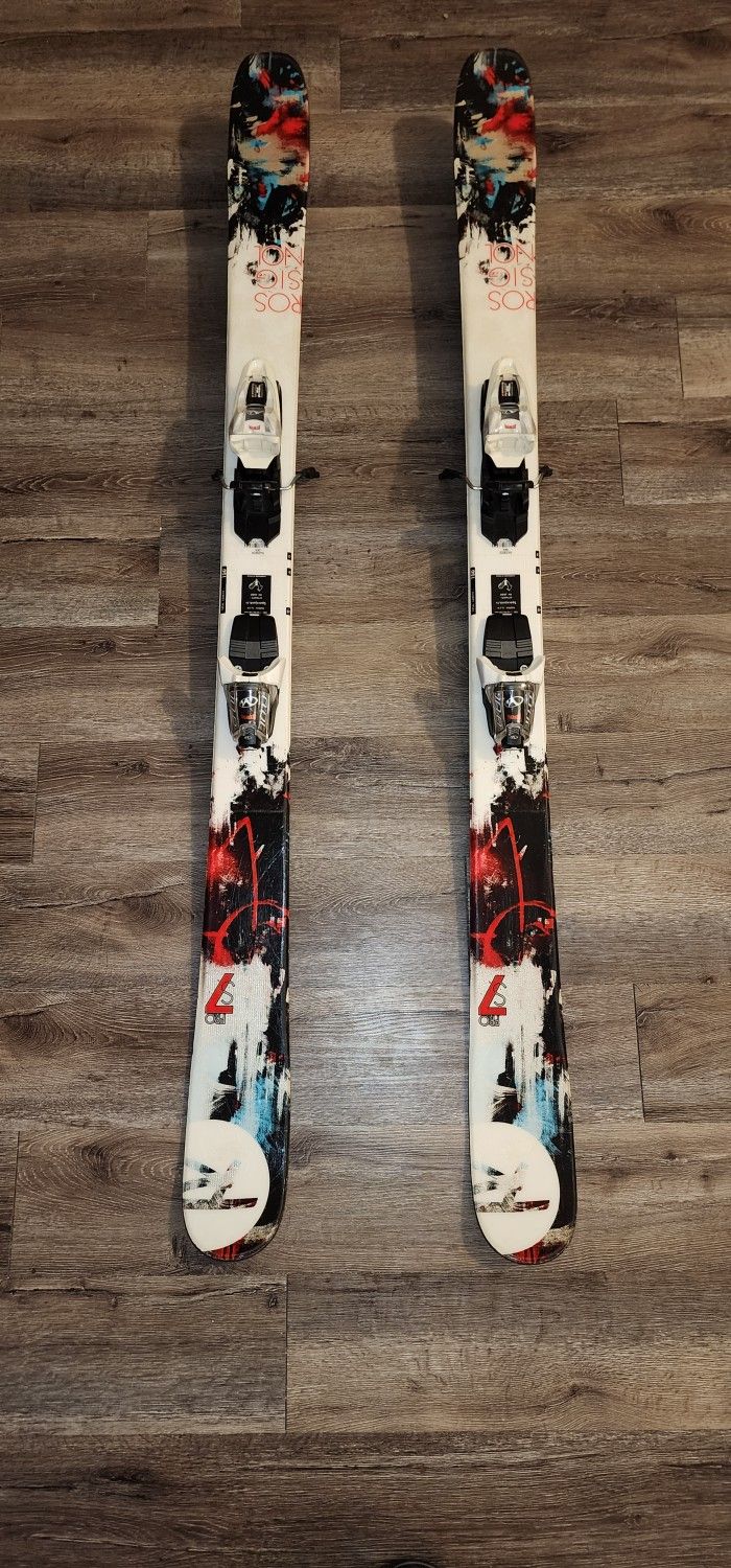 Rossignol Pro S7 Skis with Bindings – 150 cm