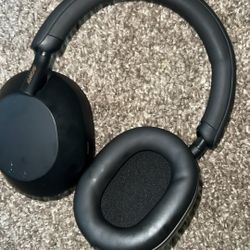 Song Blue Tooth Headphone With Mic