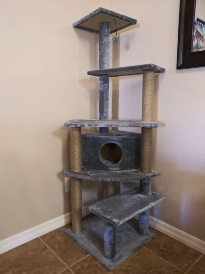NEW & ASSEMBLED Kitty Cat Condo Tree Tower Scratching Post (🐈' s up to 40lbs)
