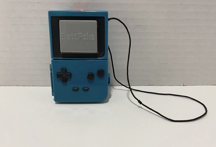 Tomy Nintendo Game Boy Shaped BattPoke Pokemon Shooting Toy