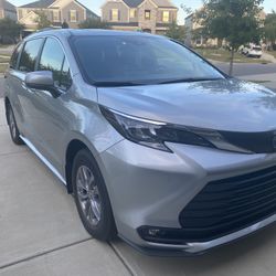 2025 Toyota Sienna
