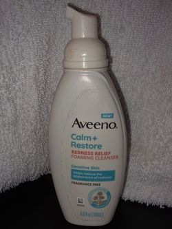 Aveeno Calm + Restore Redness Relief Foaming Cleanser