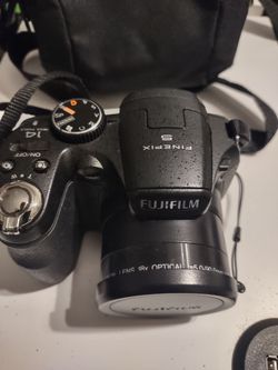 FUJIFILM CAMERA