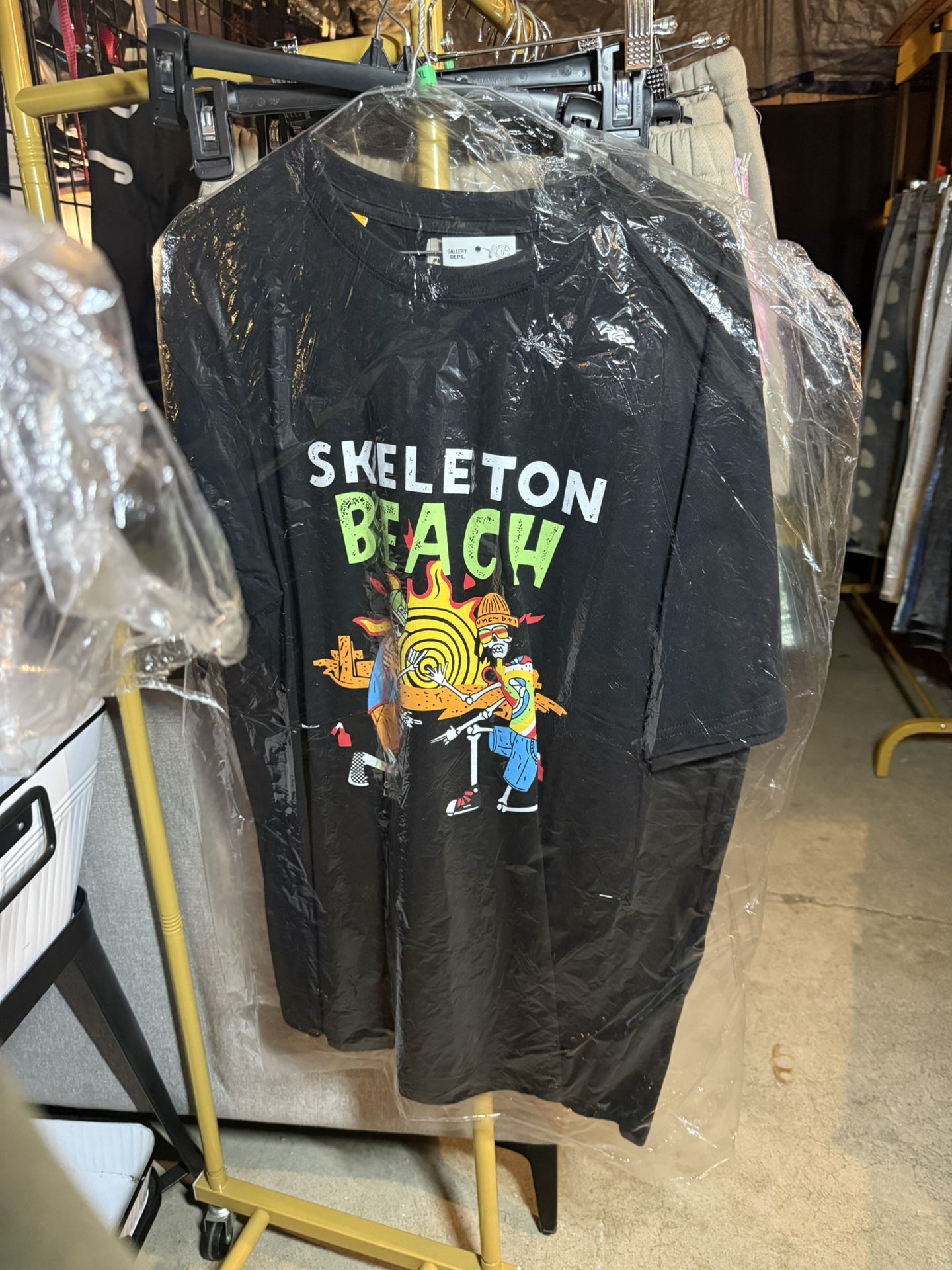 Xl Gallery Debt Shirt Brand New