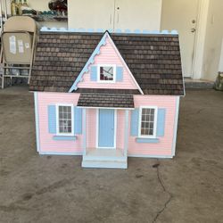 Antique Dollhouse