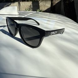 Oakley Frogskins Style Sunglasses Polarized 