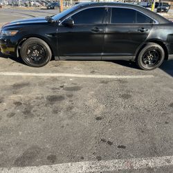 2014 Ford Taurus