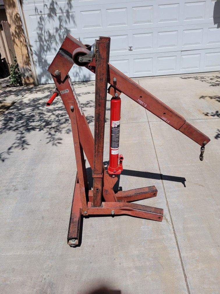 Hydraulic Engine Hoist