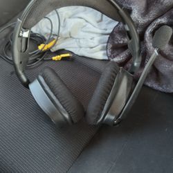Corsair wireless gaming headset