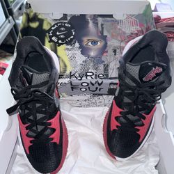 Nike Kyrie Low IV