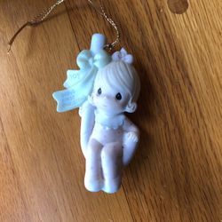 Precious Moments 1992 Ornament