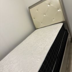 Twin Bed, with Mattress And Spring Box