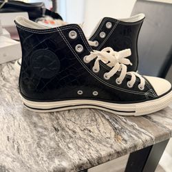 leather converse