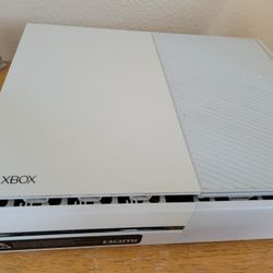 Microsoft Xbox One White Does Not Work, Only For Parts