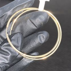 10k Gold Hoop Earring 
