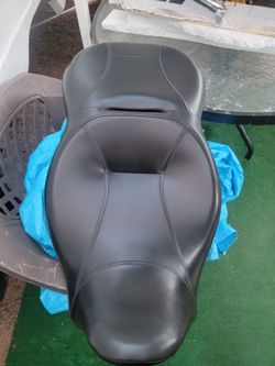 Slightly used Harley touring seat.