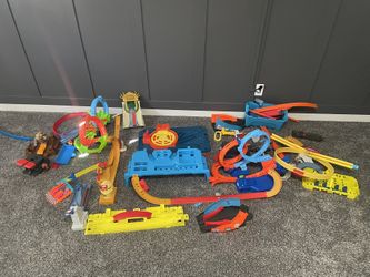Large Lot Of Hot Wheels Tracks Indoor And Outdoor. Water Mario