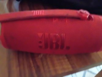 JBL charge 6