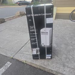 LG Portable Air Conditioner 