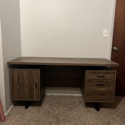 Large Desk 