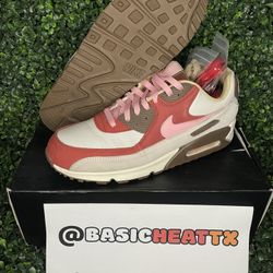 Size 10.5 Men - Nike Air Max 90 NRG Bacon (2021)
