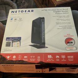 Netgear N750