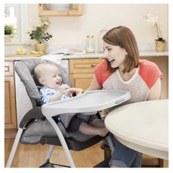 Brand New Graco High Chair - Must Go!! ($40 OBO)