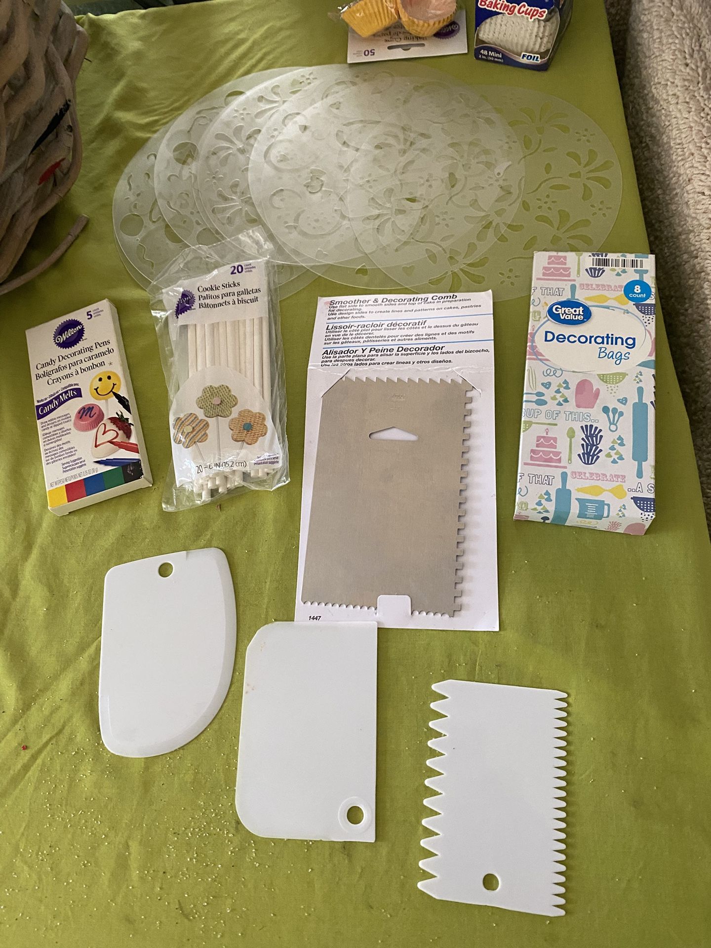 Cake Decorating Supplies