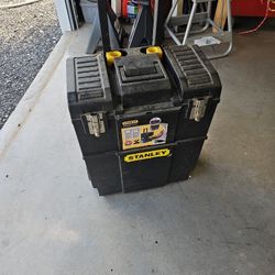 Tool Box  (Rolling Box)