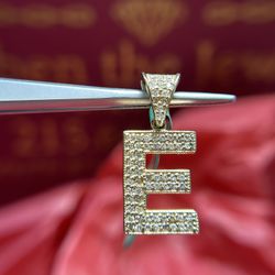 14K YELLOW GOLD DIAMOND “E” CHARM 