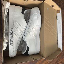 Adidas Superstar Size 10 Never Been Worn $25 OBO